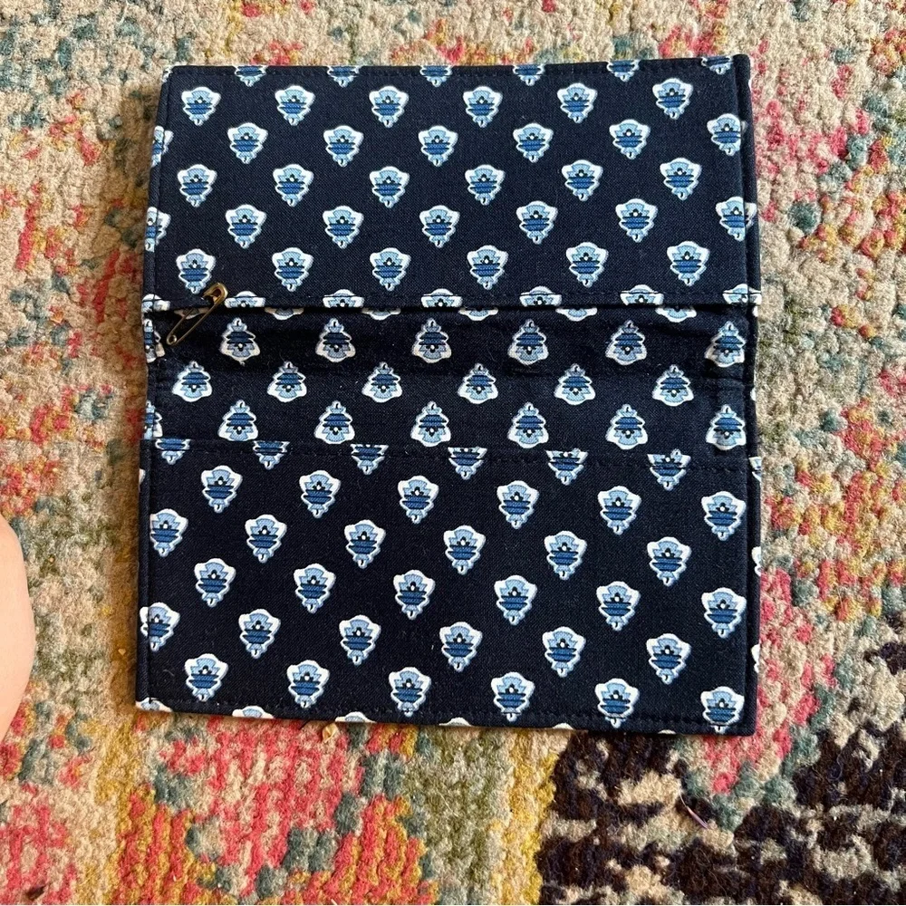Vera Bradley Patterned checkbook cover - Blue